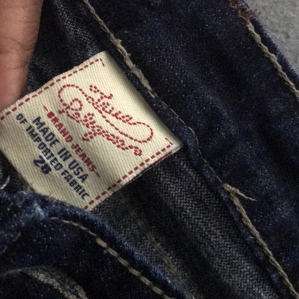 True Religion - Picture 3 of 5